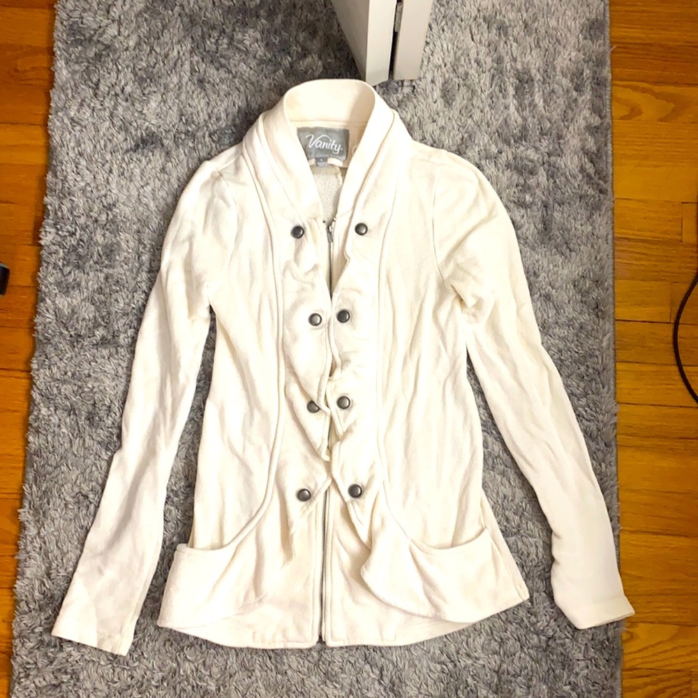 Sweater/Cardigan